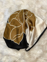 Load image into Gallery viewer, Silk Wild Rags