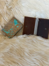 Load image into Gallery viewer, Cowhide Card Holder