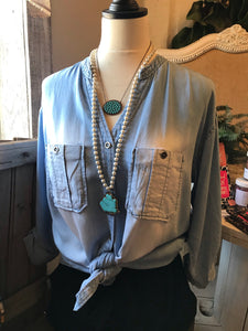 Chambray roll-up sleeve top